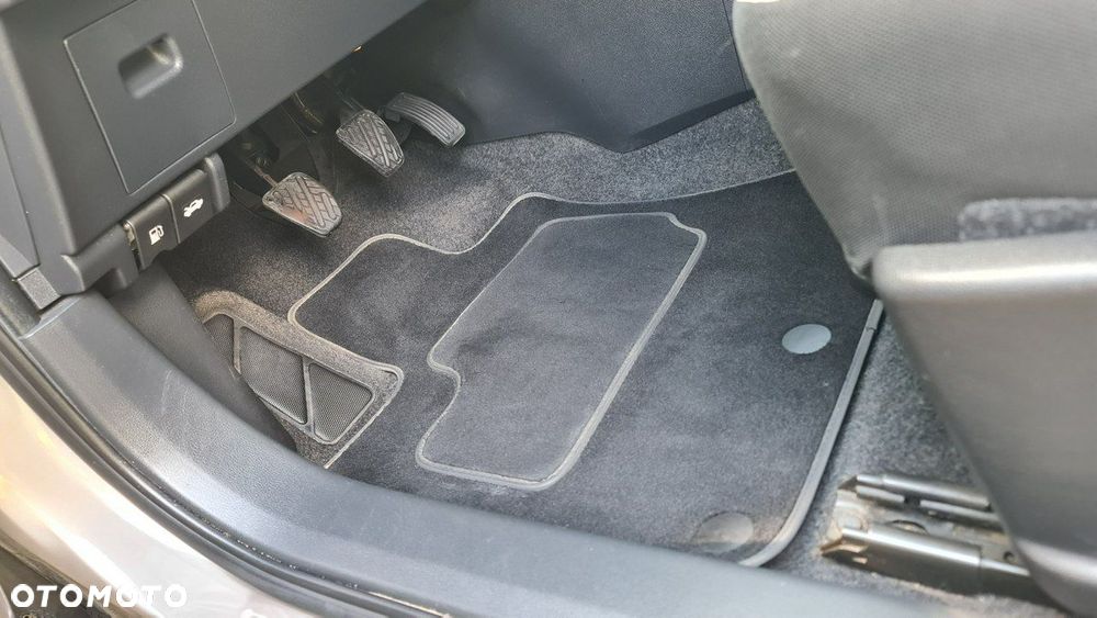 Nissan Qashqai - 13