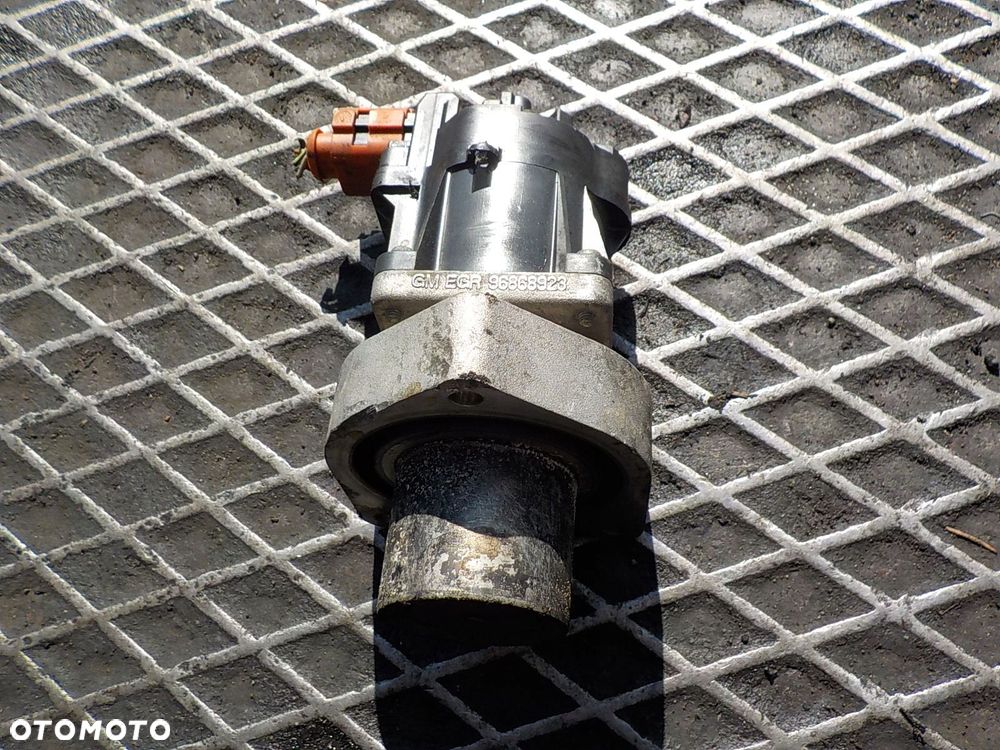 OPEL ANTARA 2.0 VCDI ZAWÓR EGR 96868923 - 4