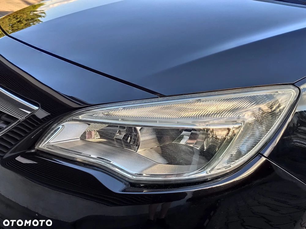 Opel Astra 1.4 Turbo Exklusiv - 21