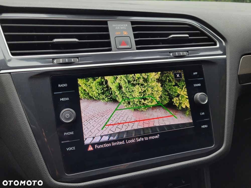 Volkswagen Tiguan - 35