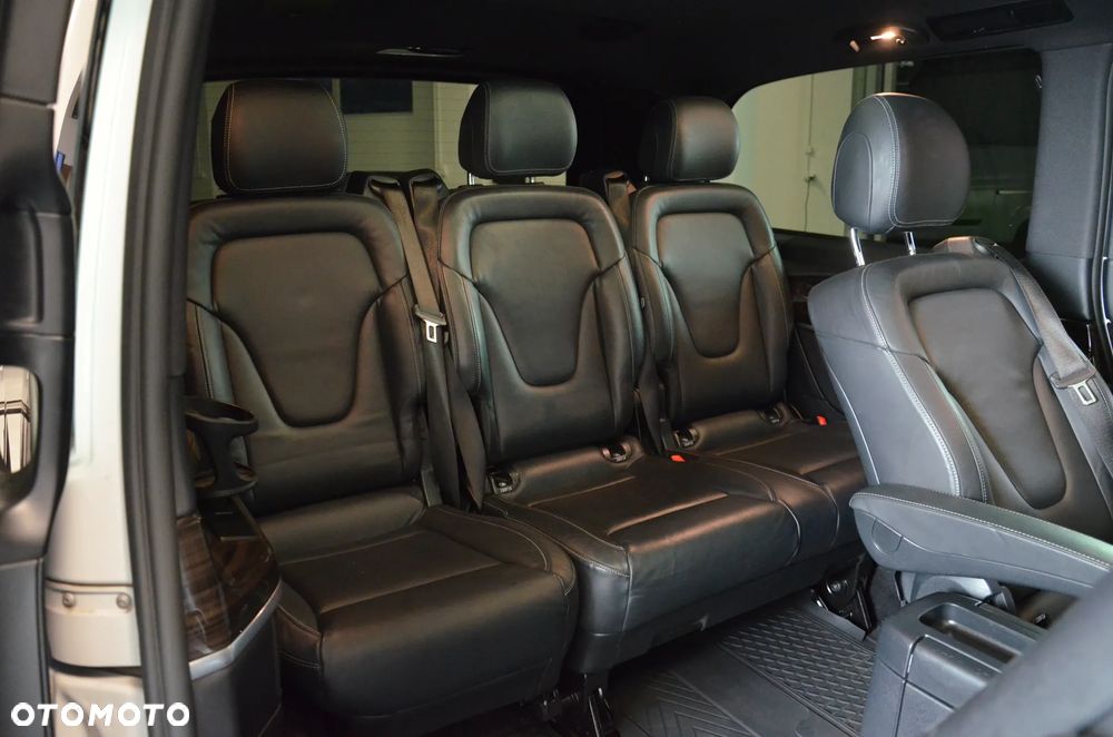 Mercedes-Benz Klasa V 250 d 4-Matic Avantgarde 7G-Tronic (d³ugi) - 15