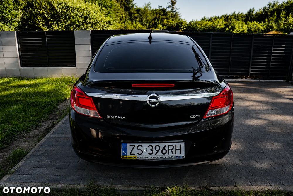 Opel Insignia 2.0 CDTI Cosmo - 3