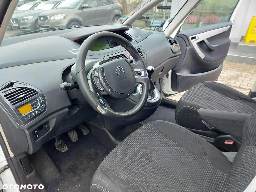 Citroën C4 Picasso - 10