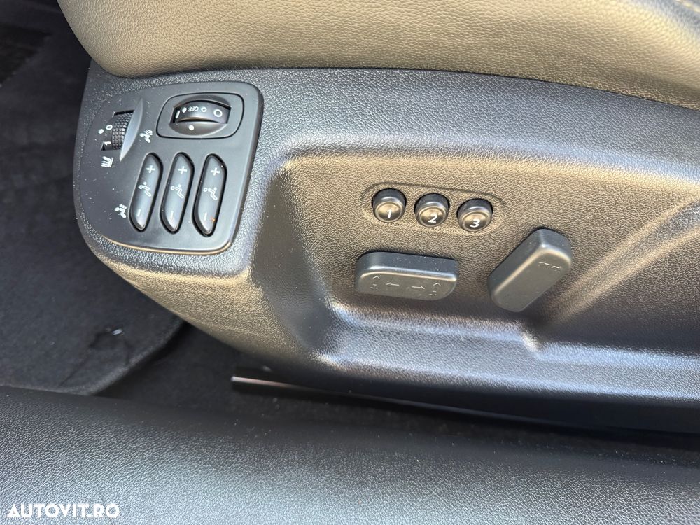 Renault Latitude 2.0 dCi Initiale Aut. - 15