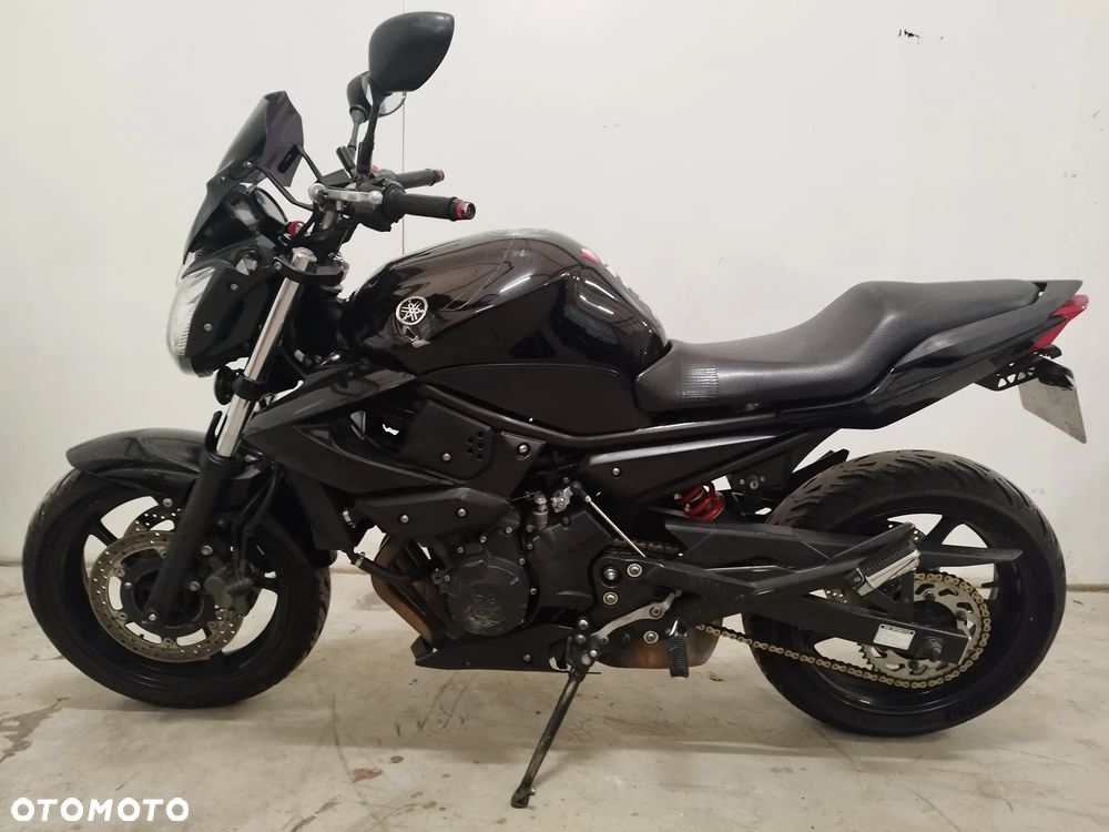 Yamaha XJ - 8