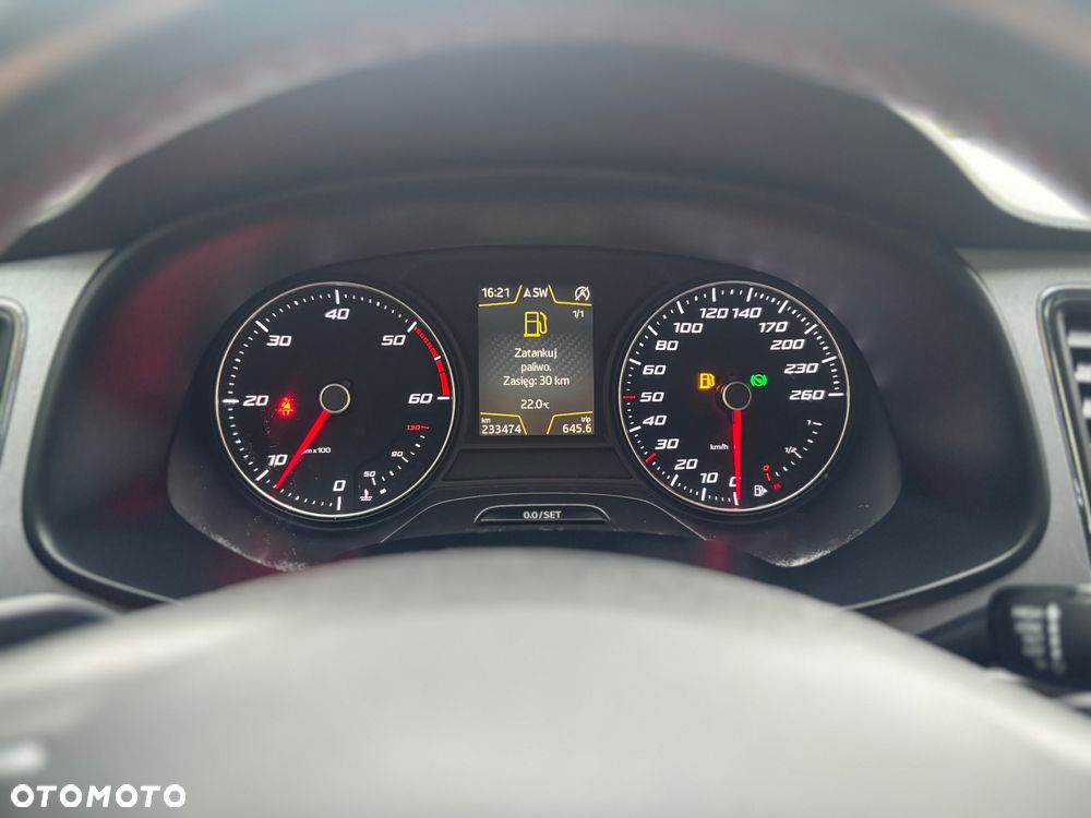 Seat Leon 2.0 TDI DPF DSG FR - 23
