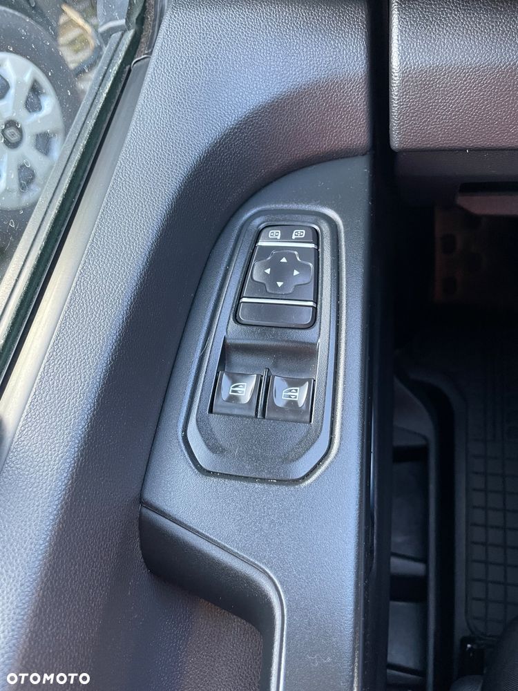 Renault Trafic Kombi 2.0 L2 Equilibre - 11