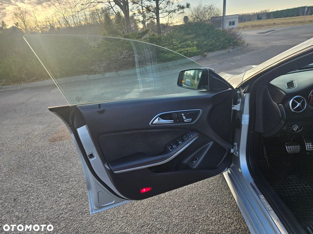 Mercedes-Benz CLA 220 (CDI) d 7G-DCT AMG Line - 20
