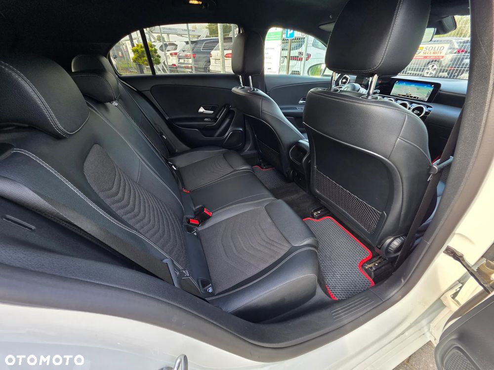 Mercedes-Benz Klasa A 200 AMG Line 7G-DCT - 22