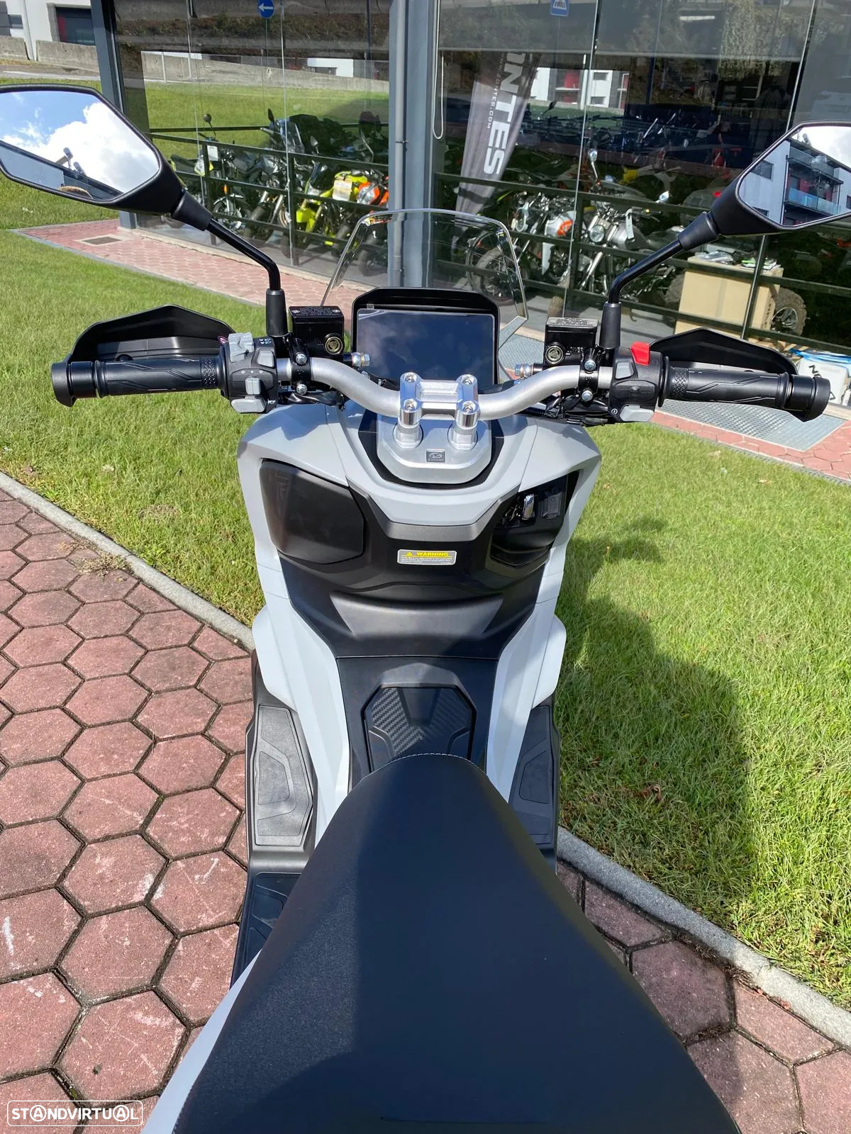 Linhai Buck 125 ADVENTUR/COM TOP CASE - 3