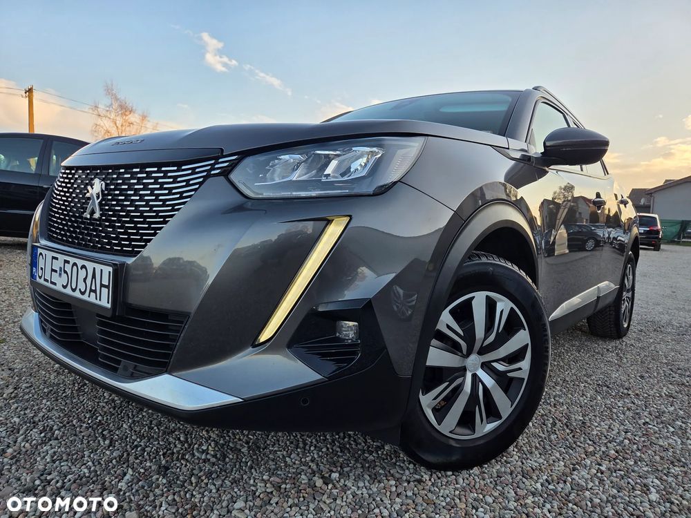 Peugeot 2008 PureTech 130 Allure - 3