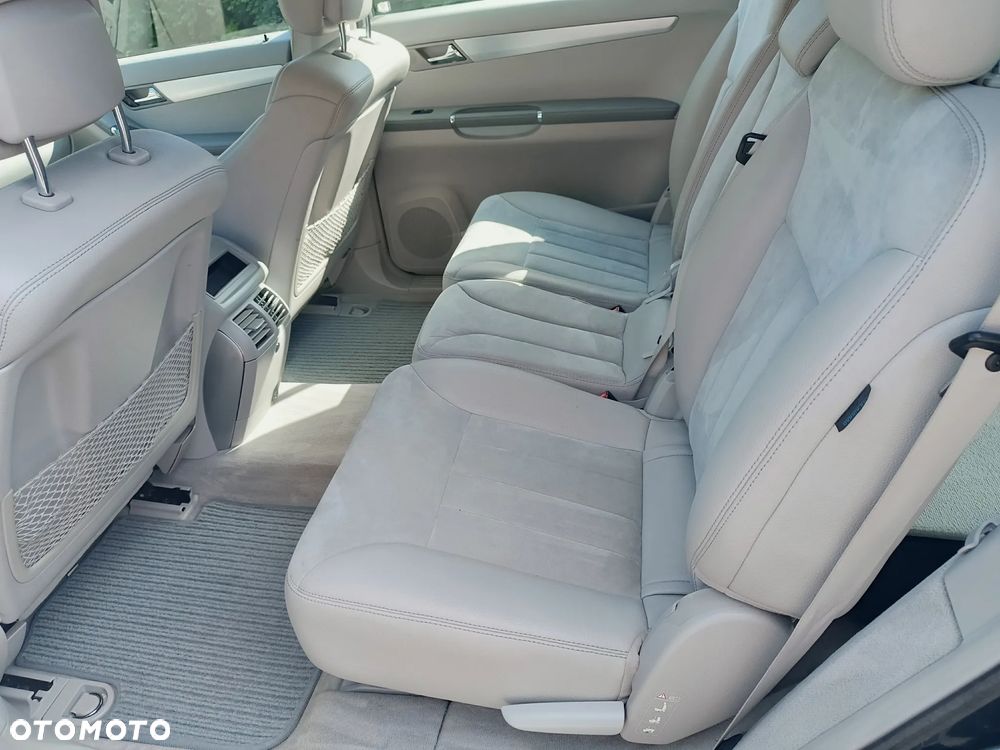 Mercedes-Benz Klasa R 300 CDI L 7G-TRONIC DPF Grand Edition - 13