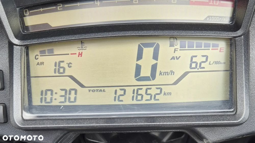 Honda VFR - 14