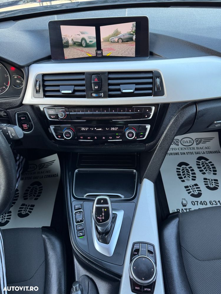 BMW Seria 3 320d Aut. Luxury Line - 17