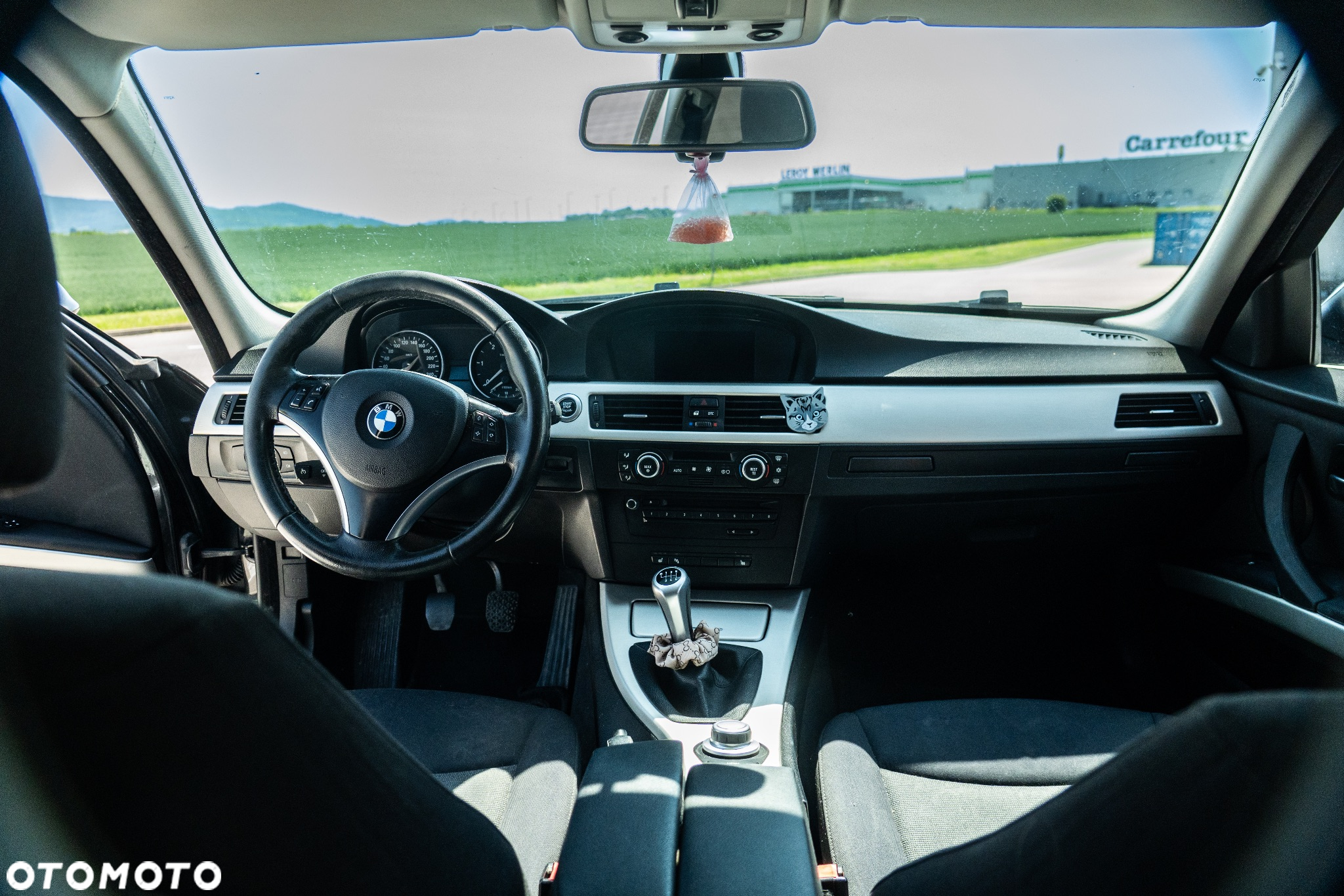 BMW Seria 3 318d - 20