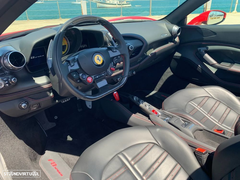 Ferrari F8 Tributo Spider - 27