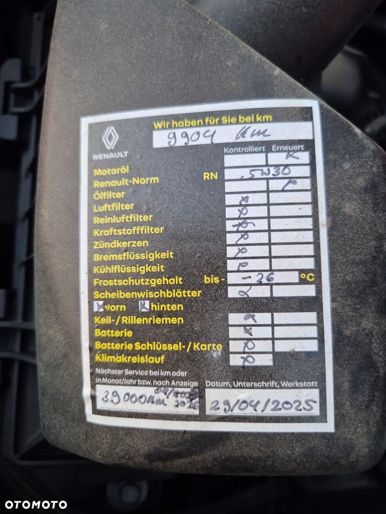 Renault Captur - 19