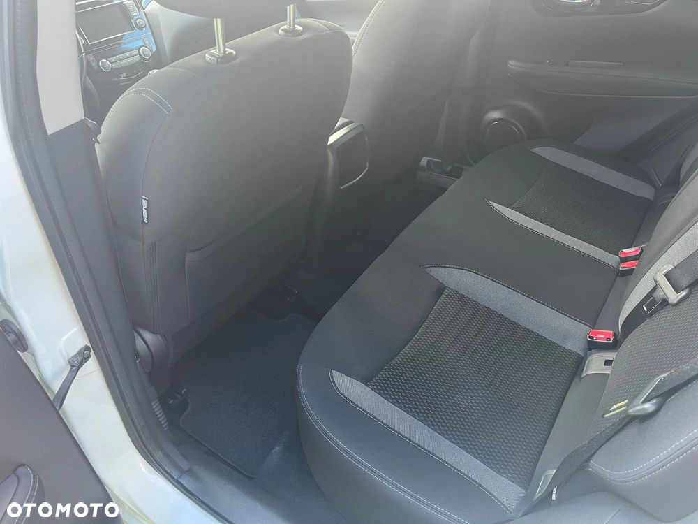 Nissan Qashqai 1.3 DIG-T Acenta - 19