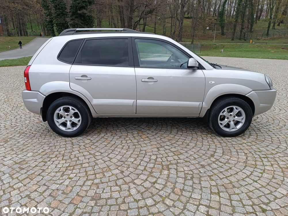 Hyundai Tucson 2.0 4WD GLS - 3