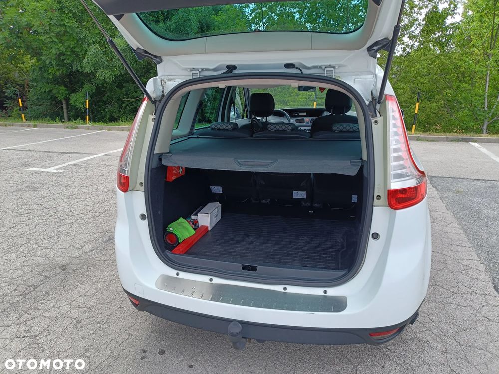 Renault Scenic 1.6 16V Authentique Euro5 - 6