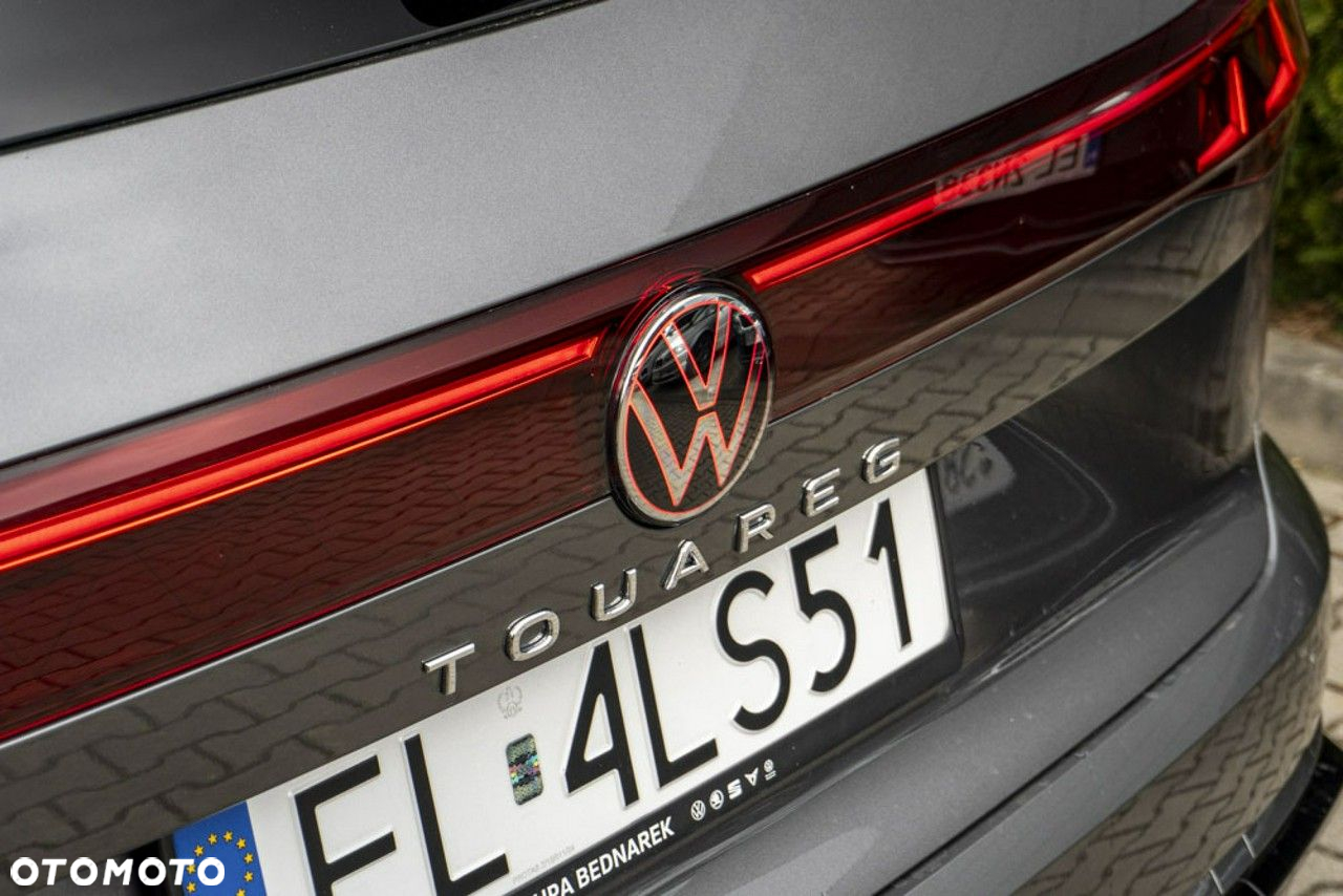 Volkswagen Touareg - 13