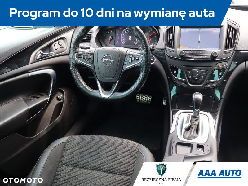 Opel Insignia - 8