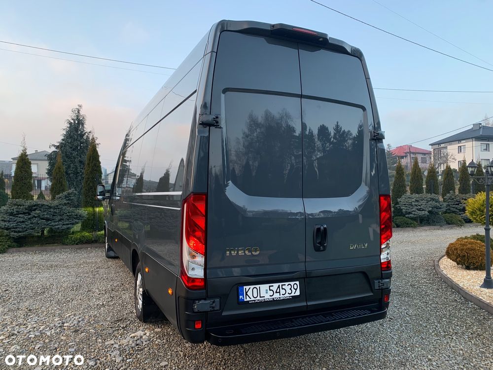 Iveco 35S18 RAMPA ZAŁADUNKOWA  L4H3 Nawigacja Kamera cofania FULL OPCJA Faktura Vat 23% - 9