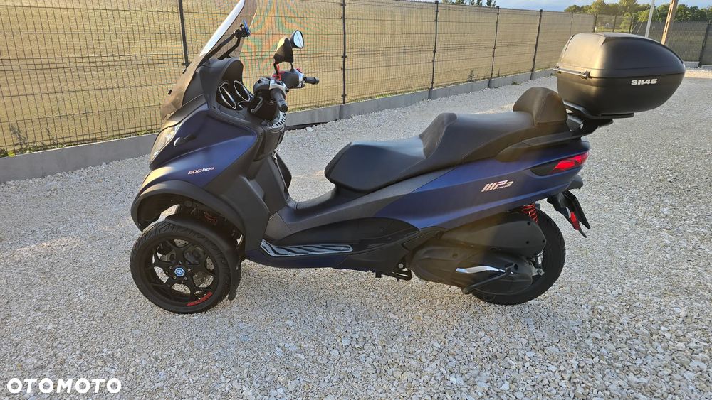 Piaggio MP-3 - 10