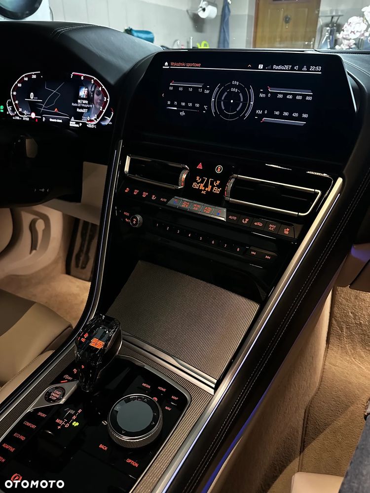 BMW Seria 8 - 27