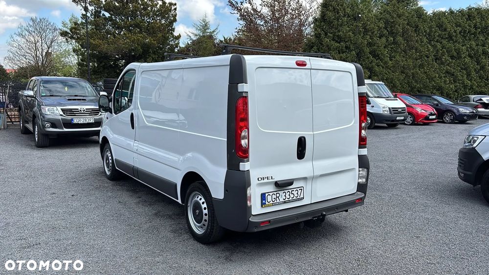 Opel Vivaro - 29