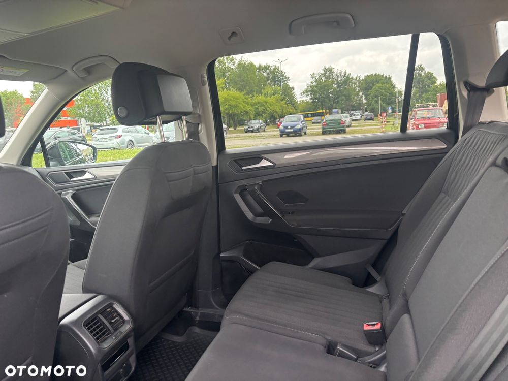 Volkswagen Tiguan 2.0 TDI SCR 4Mot Life DSG - 28