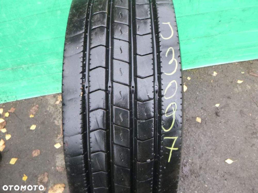 Opona ciężarowa 245/70/19.5 Dunlop SP344. Opony ciężarowe - 2
