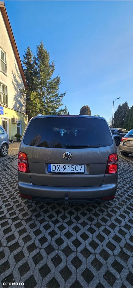 Volkswagen Touran 1.4 TSI DSG Highline - 5