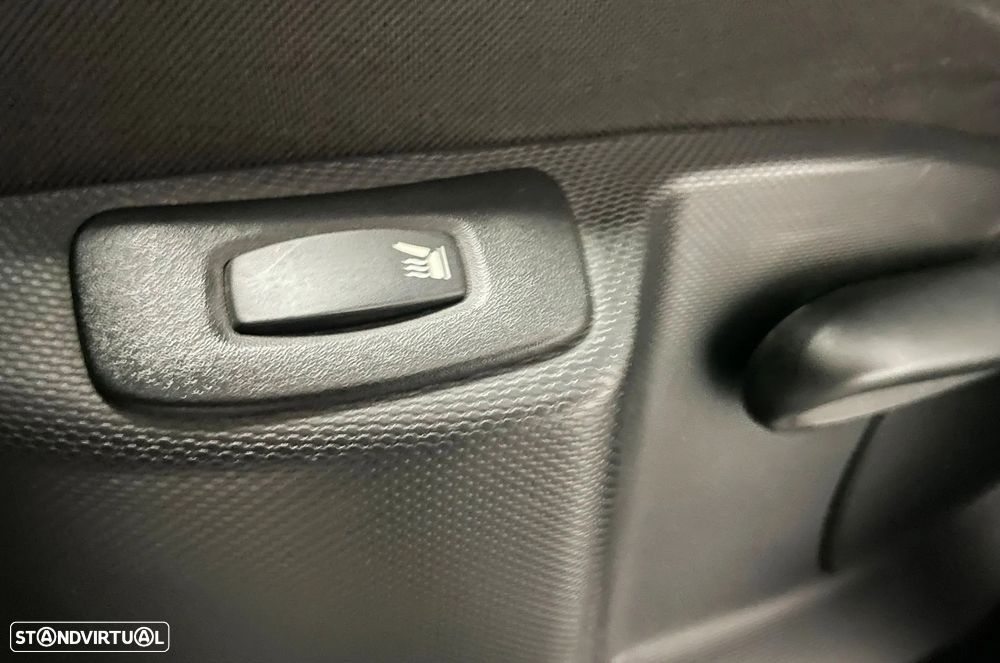 Renault Captur 1.5 dCi Exclusive - 44