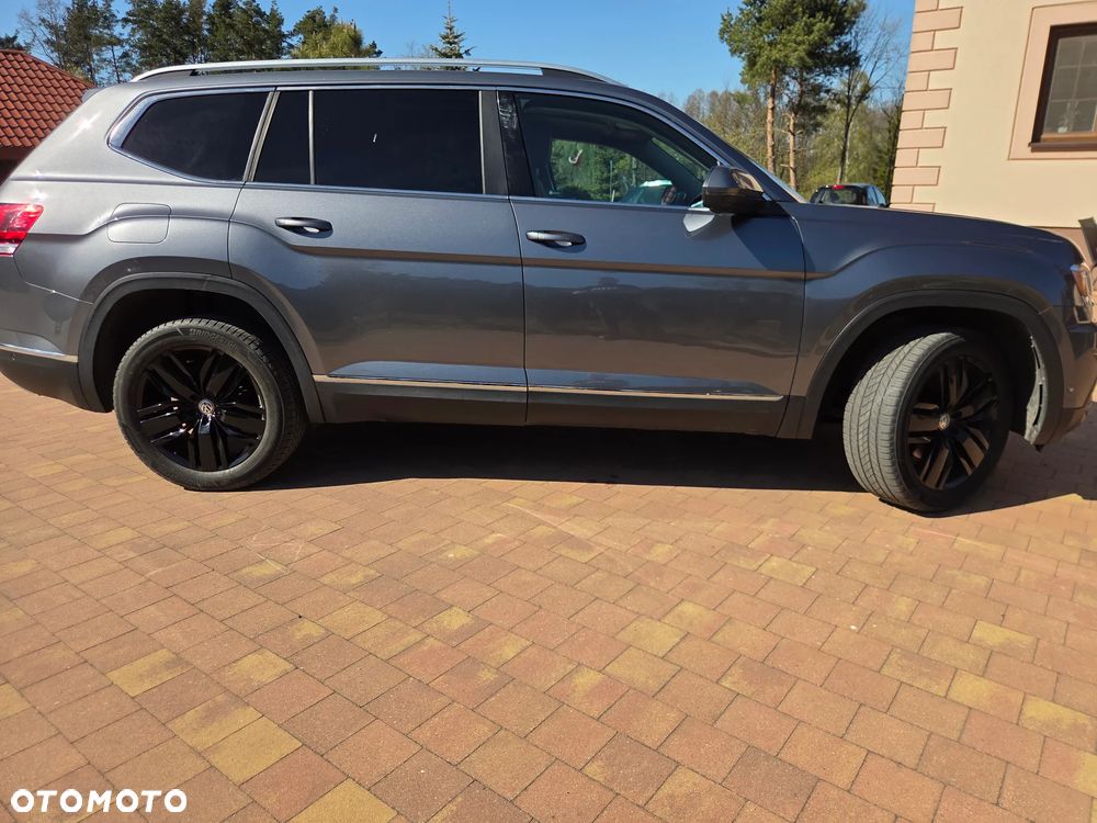Volkswagen Atlas - 4
