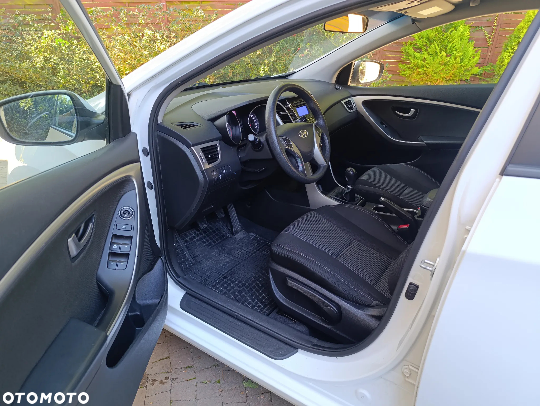 Hyundai i30 1.6 GDI BlueDrive Comfort - 16