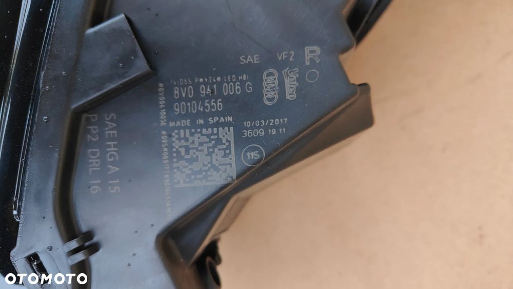 Lampa Prawa Bi-Xenon LED Audi A3 S3 RS3 8V LIFT USA - 2