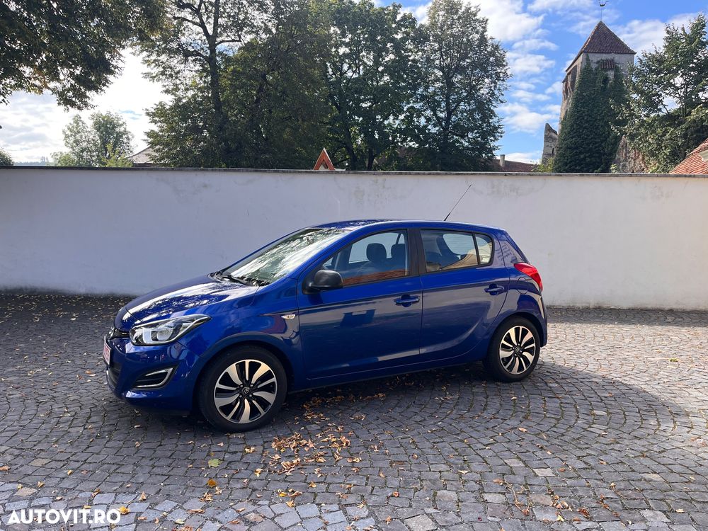 Hyundai i20 - 3