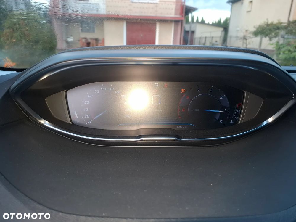 Peugeot 3008 BlueHDi 130 Stop & Start EAT8 Active - 14