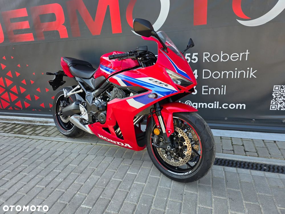 Honda CBR - 33