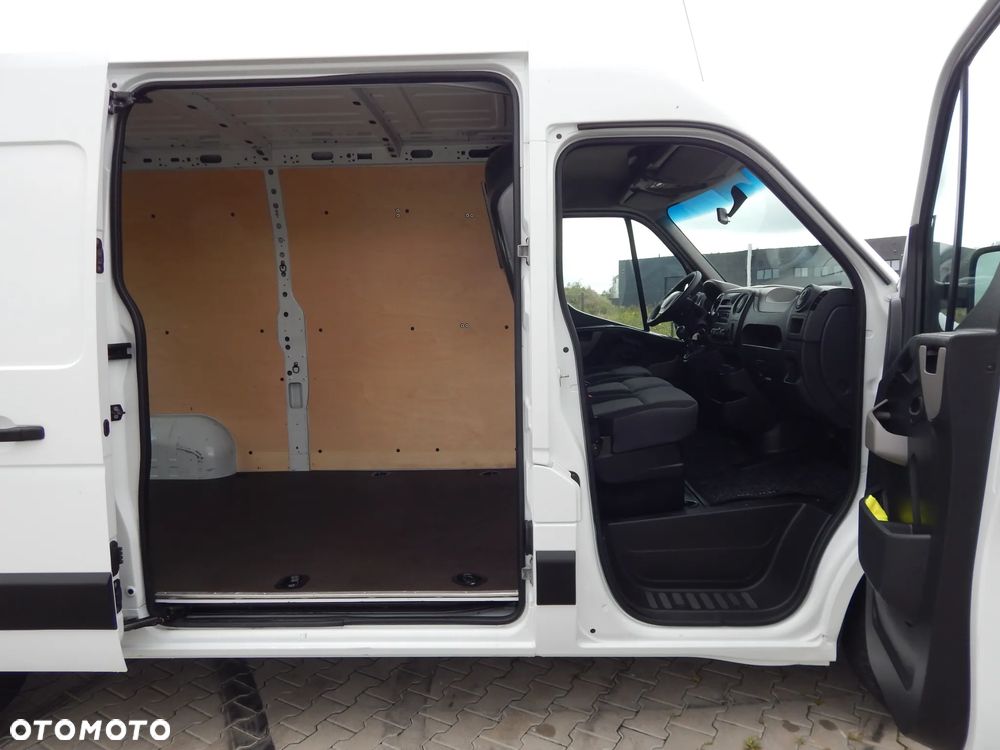 Renault Master L2H2 2,3DCI 125KM - 21