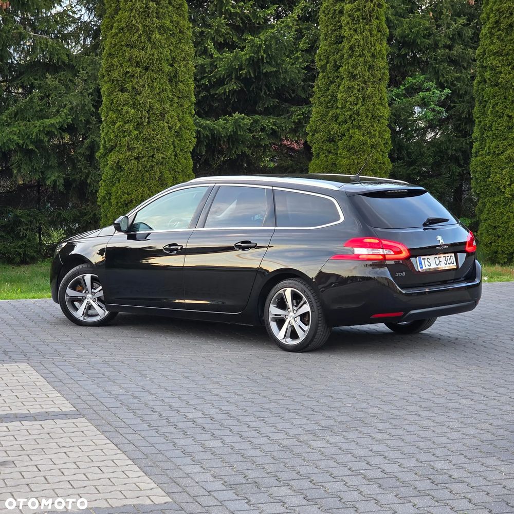 Peugeot 308 PureTech 130 GPF EAT8 Stop & Start Active Business-Paket - 13