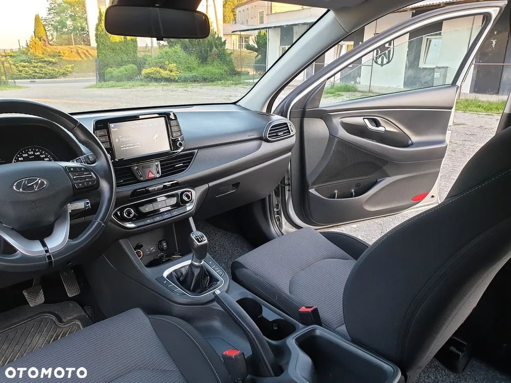 Hyundai i30 - 19