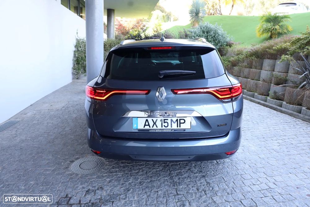 Renault Mégane Sport Tourer 1.6 E-Tech Plug-In Hybrid Equilibre - 12