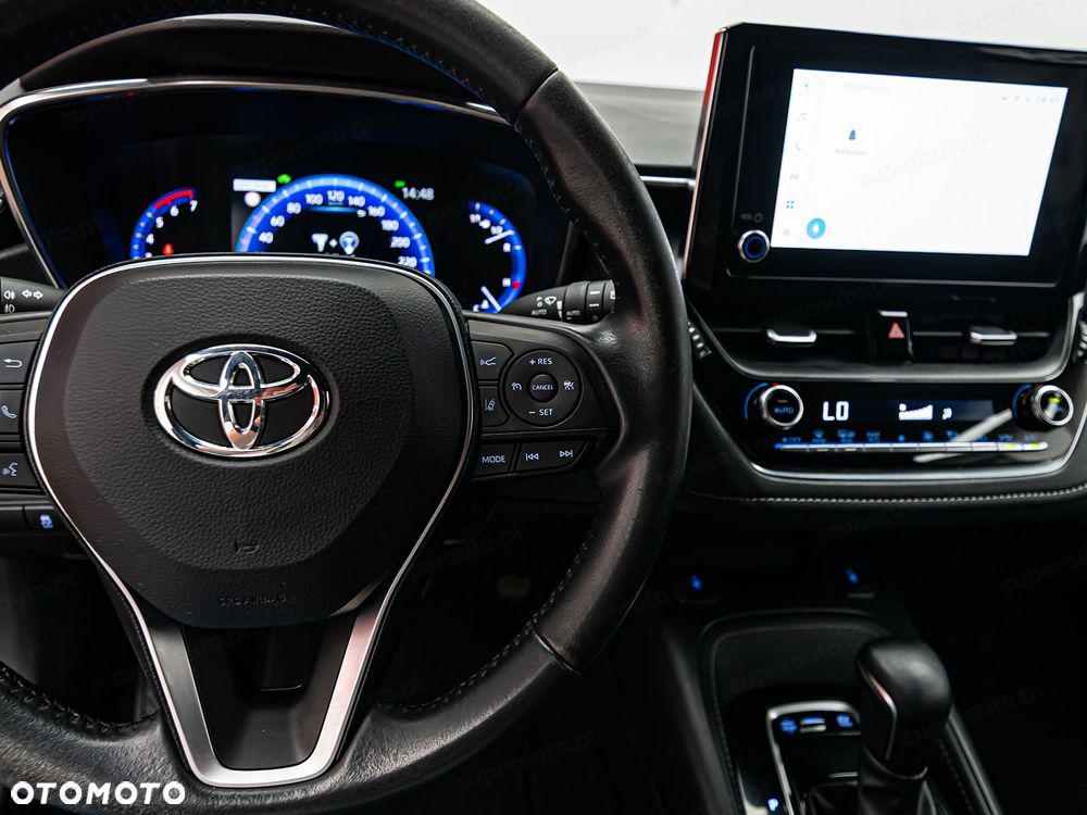 Toyota Corolla 1.8 Hybrid Selection - 12