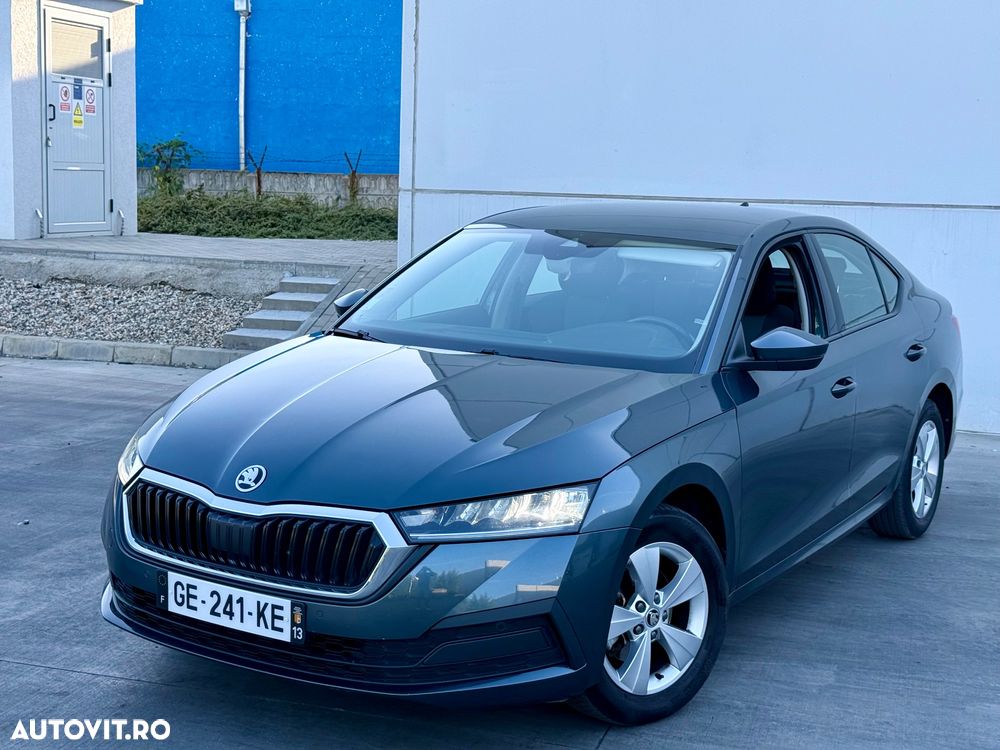 Skoda Octavia 2.0 TDI DSG Style - 3