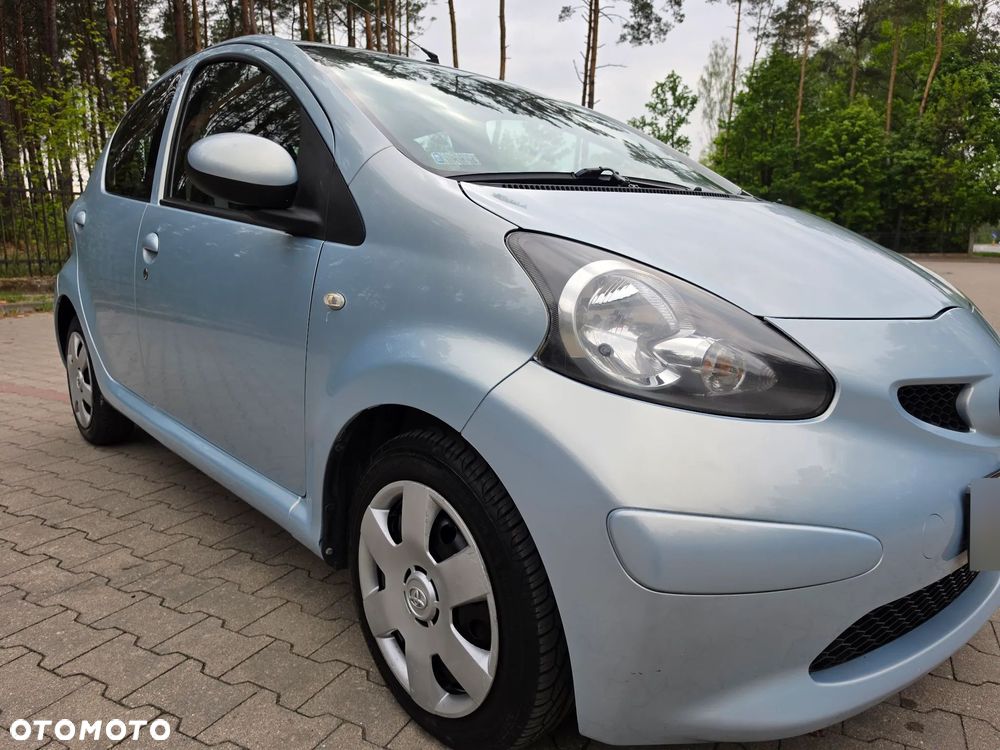 Toyota Aygo 1.0 VVT-i Luna MM A/C - 12