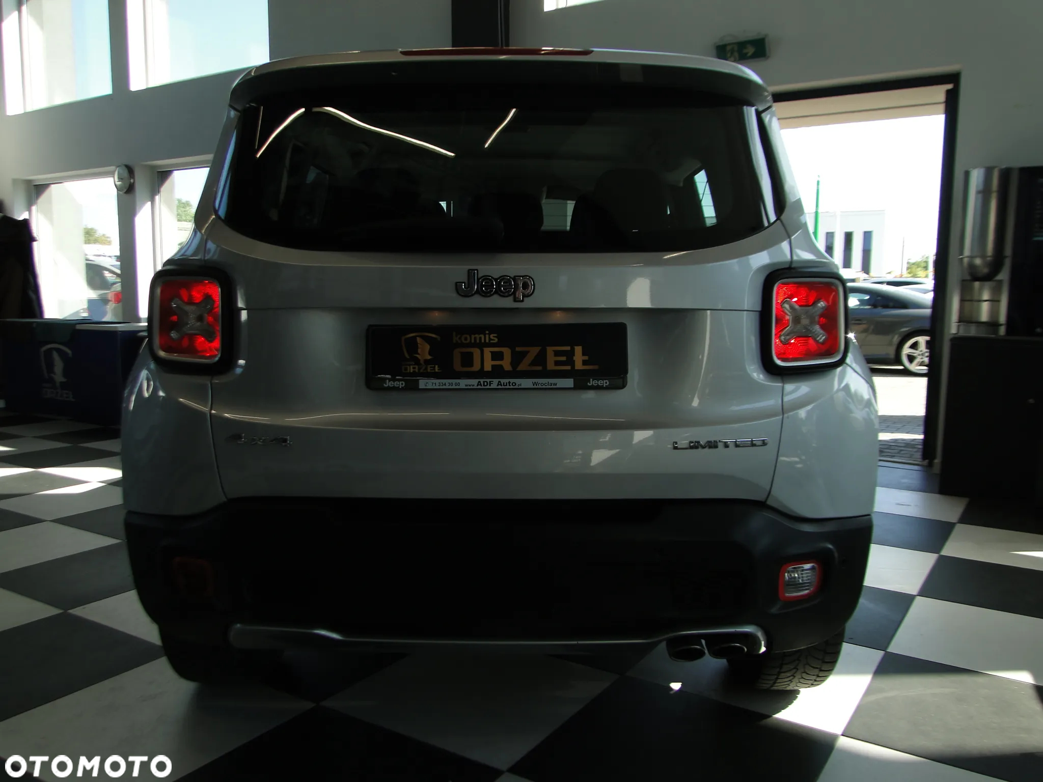Jeep Renegade 2.0 MultiJet Limited 4WD S&S - 10