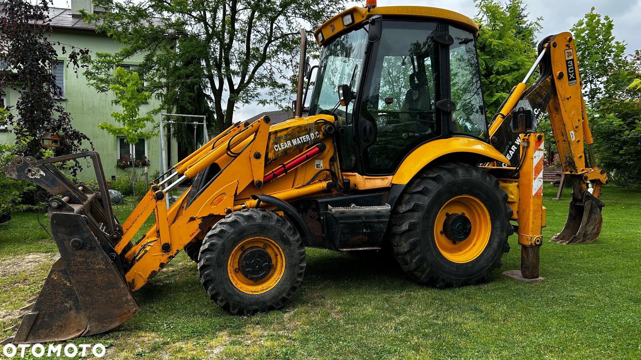 JCB 3CX - 8