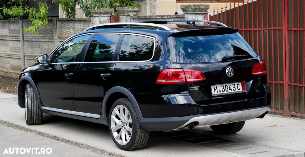 Volkswagen Passat - 11